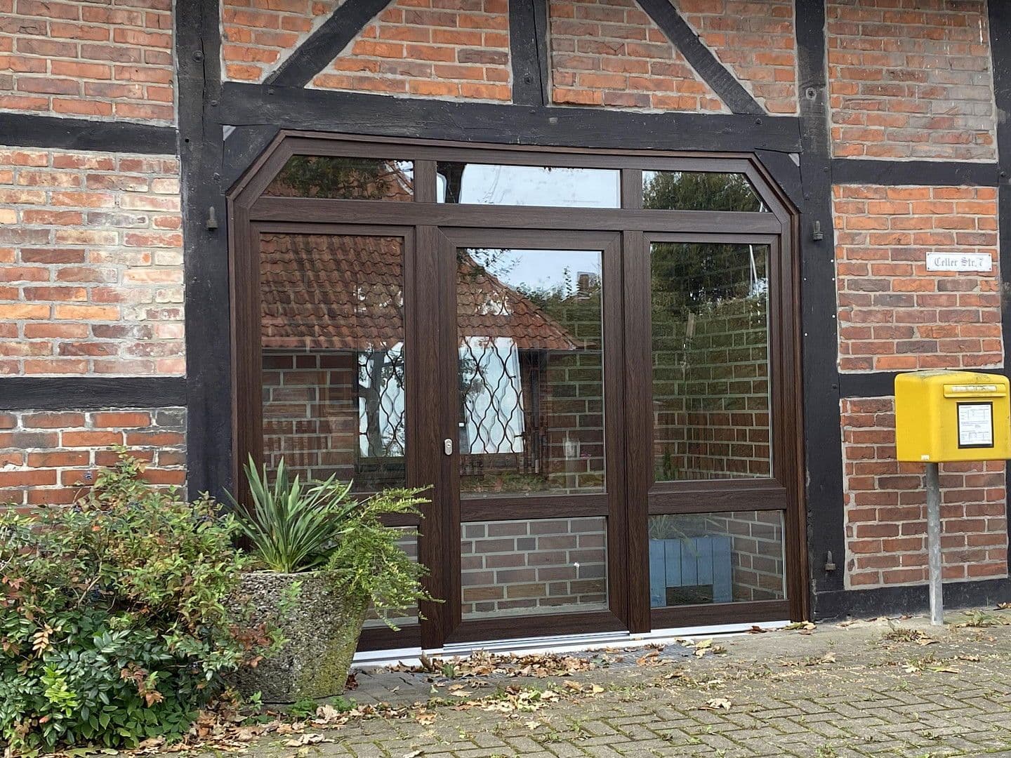 Prenájom bytu 2-izbový 77 m², Lehrte, Dolné Sasko Prenájom bytu 2-izbový 77 m², Lehrte, Dolné Sasko