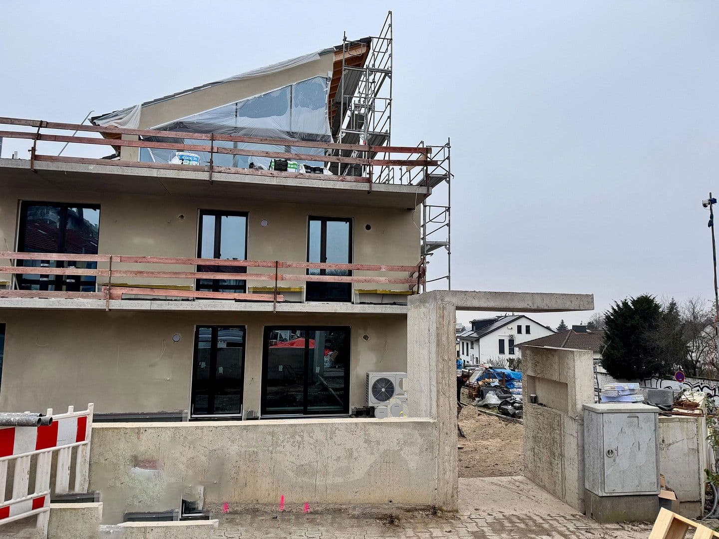 Predaj bytu 4-izbový 190 m², Oberer Steinberg 33, Langen, Hesensko Predaj bytu 4-izbový 190 m², Oberer Steinberg 33, Langen, Hesensko