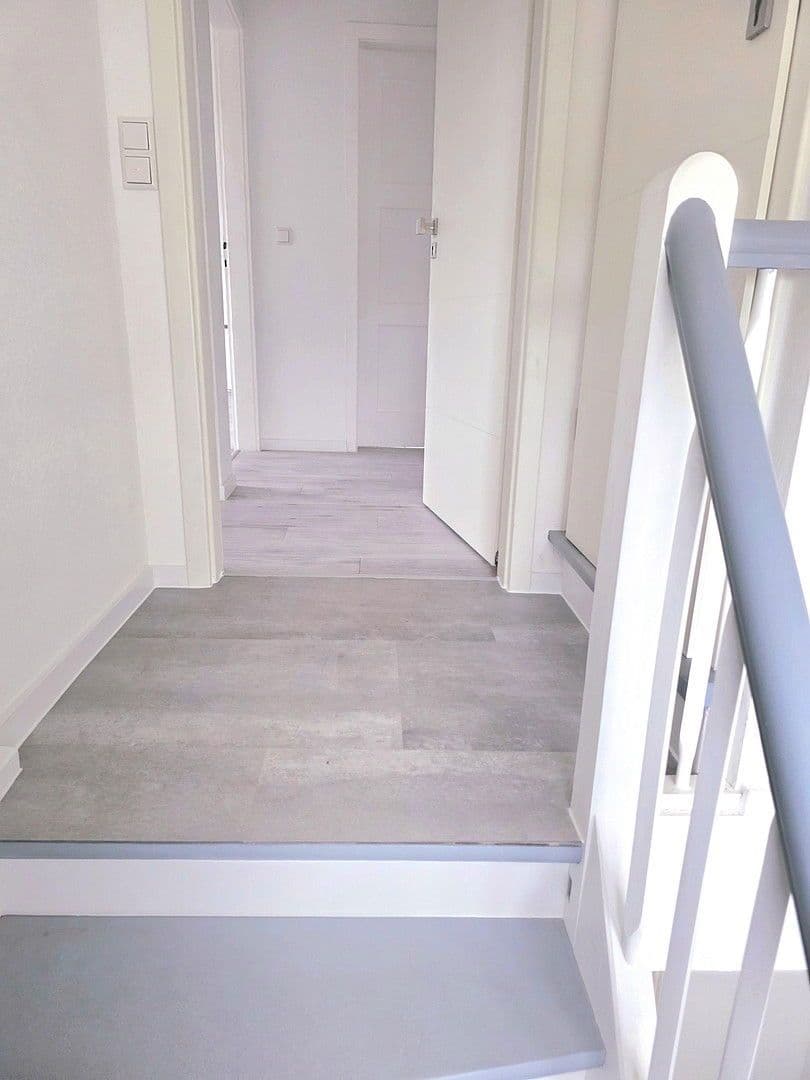 Prenájom bytu 4-izbový 85 m², Obereisesheimerstraße 21, Heilbronn Neckargartach, Bádensko-Wurttembersko Prenájom bytu 4-izbový 85 m², Obereisesheimerstraße 21, Heilbronn Neckargartach, Bádensko-Wurttembersko