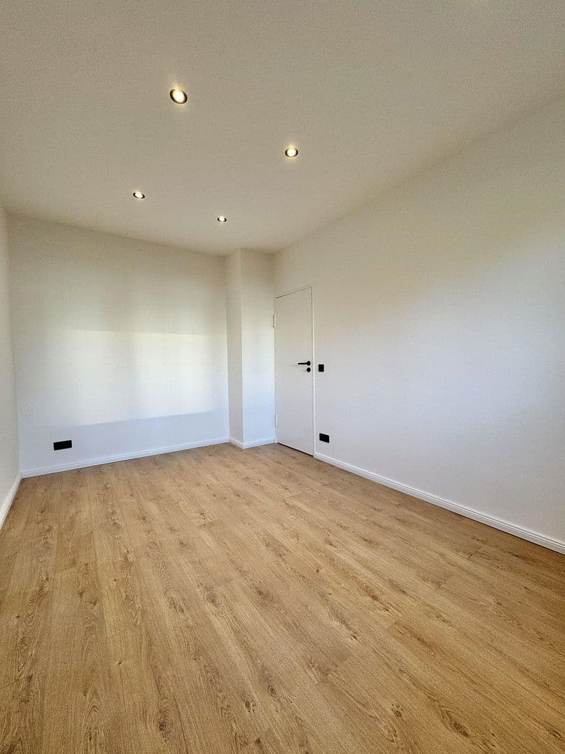 Predaj bytu 3-izbový 58 m², Berlin, Berlín Predaj bytu 3-izbový 58 m², Berlin, Berlín