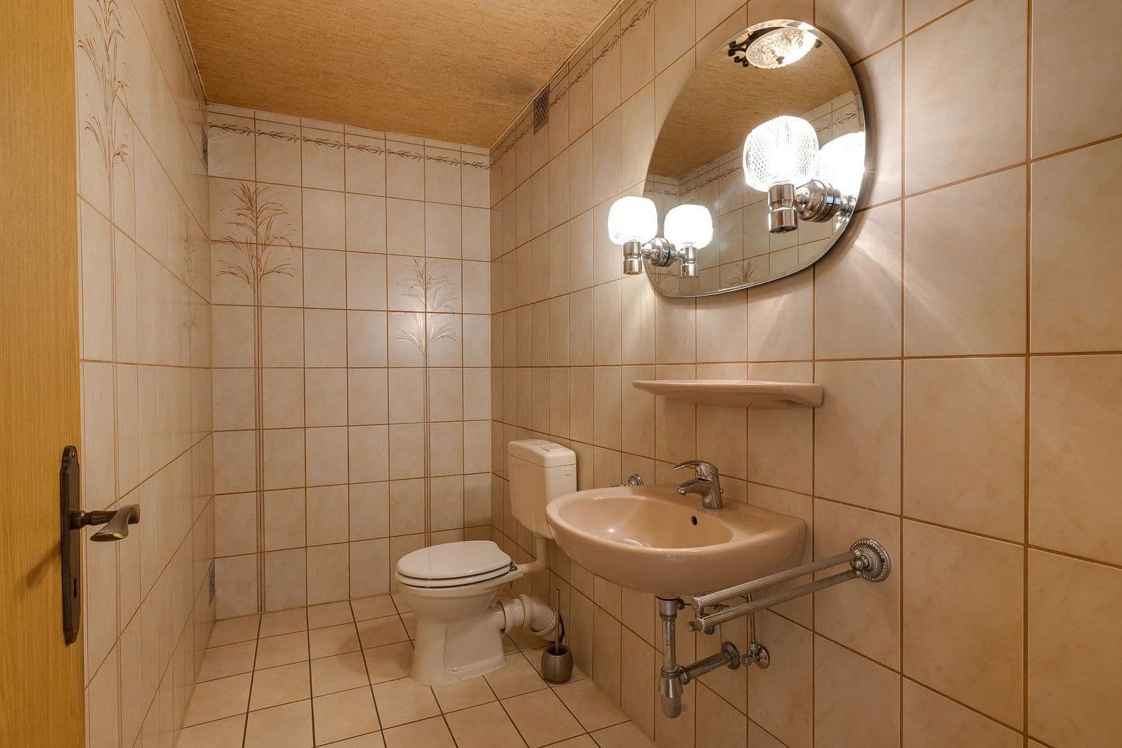 Predaj bytu 3-izbový 122 m², Graf-Recke-Str. 67, Düsseldorf, Severné Porýnie - Westfálsko Predaj bytu 3-izbový 122 m², Graf-Recke-Str. 67, Düsseldorf, Severné Porýnie - Westfálsko