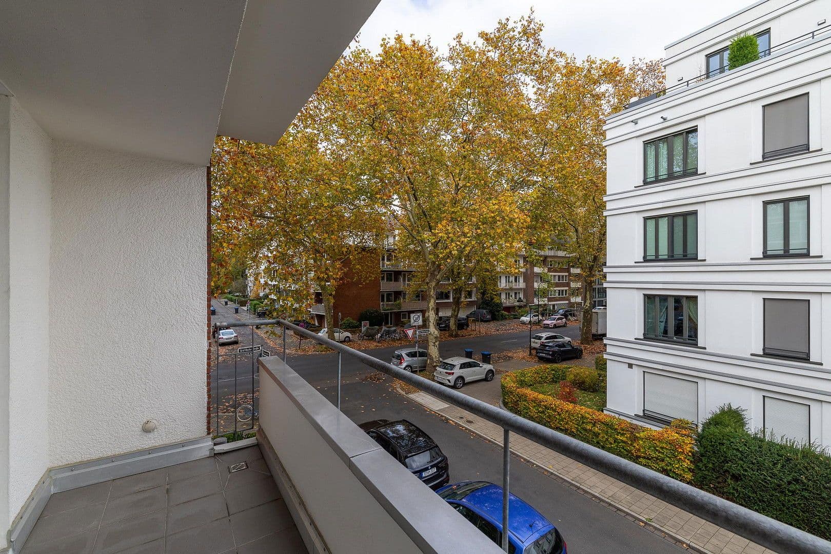 Predaj bytu 3-izbový 122 m², Graf-Recke-Str. 67, Düsseldorf, Severné Porýnie - Westfálsko Predaj bytu 3-izbový 122 m², Graf-Recke-Str. 67, Düsseldorf, Severné Porýnie - Westfálsko