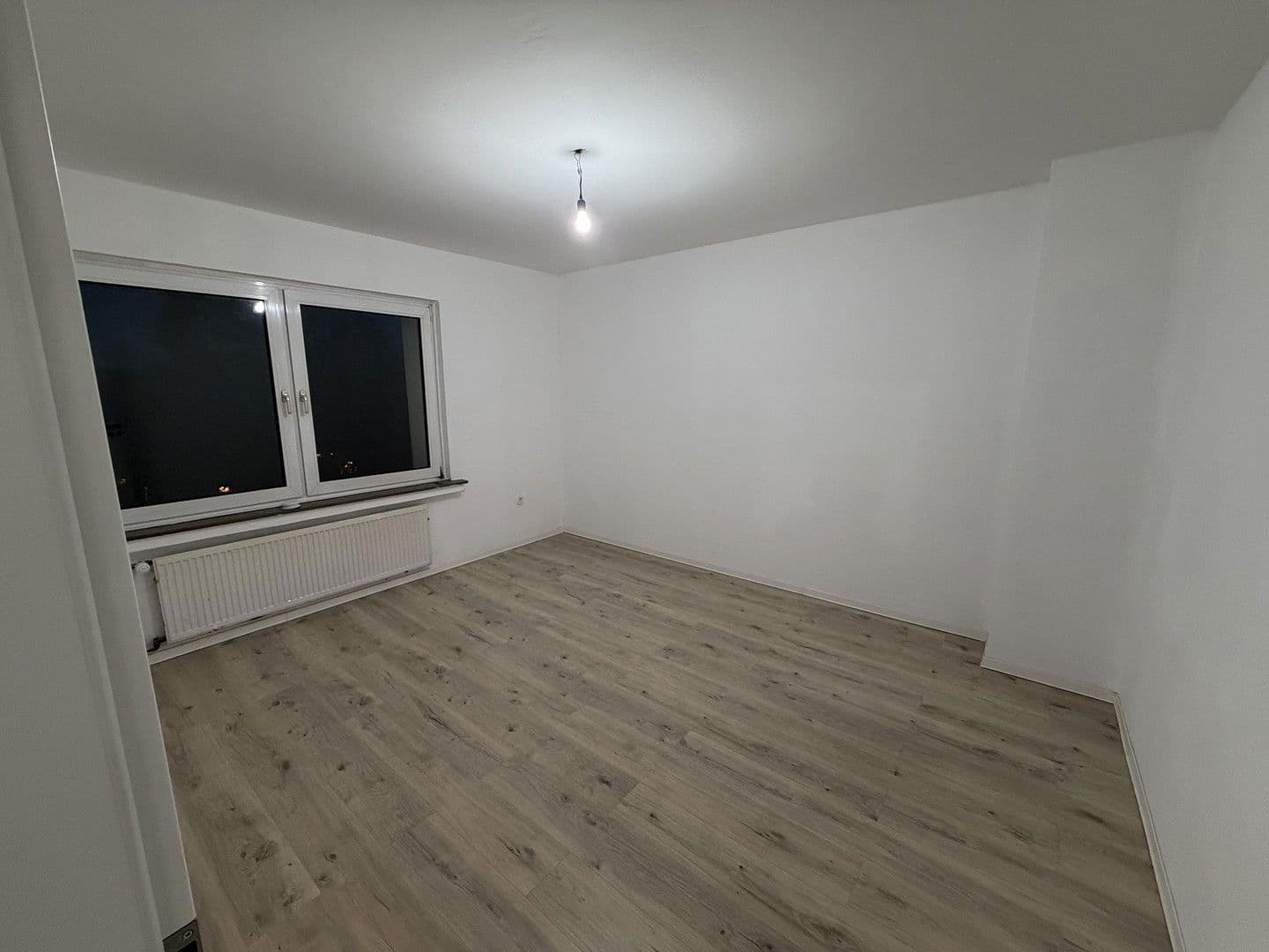 Prenájom bytu 2-izbový 58 m², Quellstr. 6, Oberhausen, Severné Porýnie - Westfálsko Prenájom bytu 2-izbový 58 m², Quellstr. 6, Oberhausen, Severné Porýnie - Westfálsko