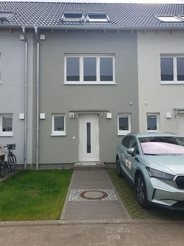 Prenájom domu 110 m², pozemek 114 m², Emilie-fontane str., Zossen, Brandenbursko Prenájom domu 110 m², pozemek 114 m², Emilie-fontane str., Zossen, Brandenbursko