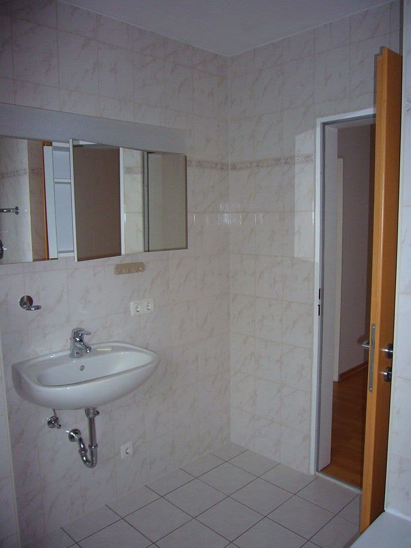 Predaj bytu 2-izbový 62 m², Zirndorf, Bavorsko Predaj bytu 2-izbový 62 m², Zirndorf, Bavorsko