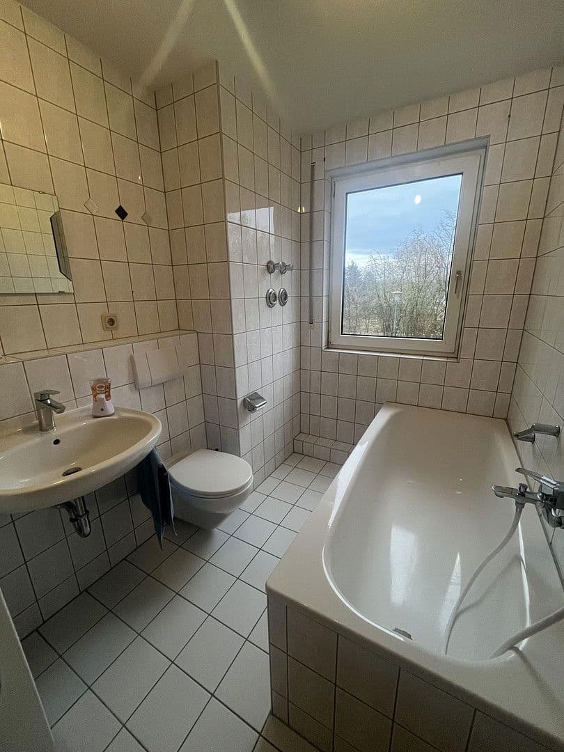 Prenájom bytu 2-izbový 62 m², Ahornstr. 9, Werneuchen, Brandenbursko Prenájom bytu 2-izbový 62 m², Ahornstr. 9, Werneuchen, Brandenbursko