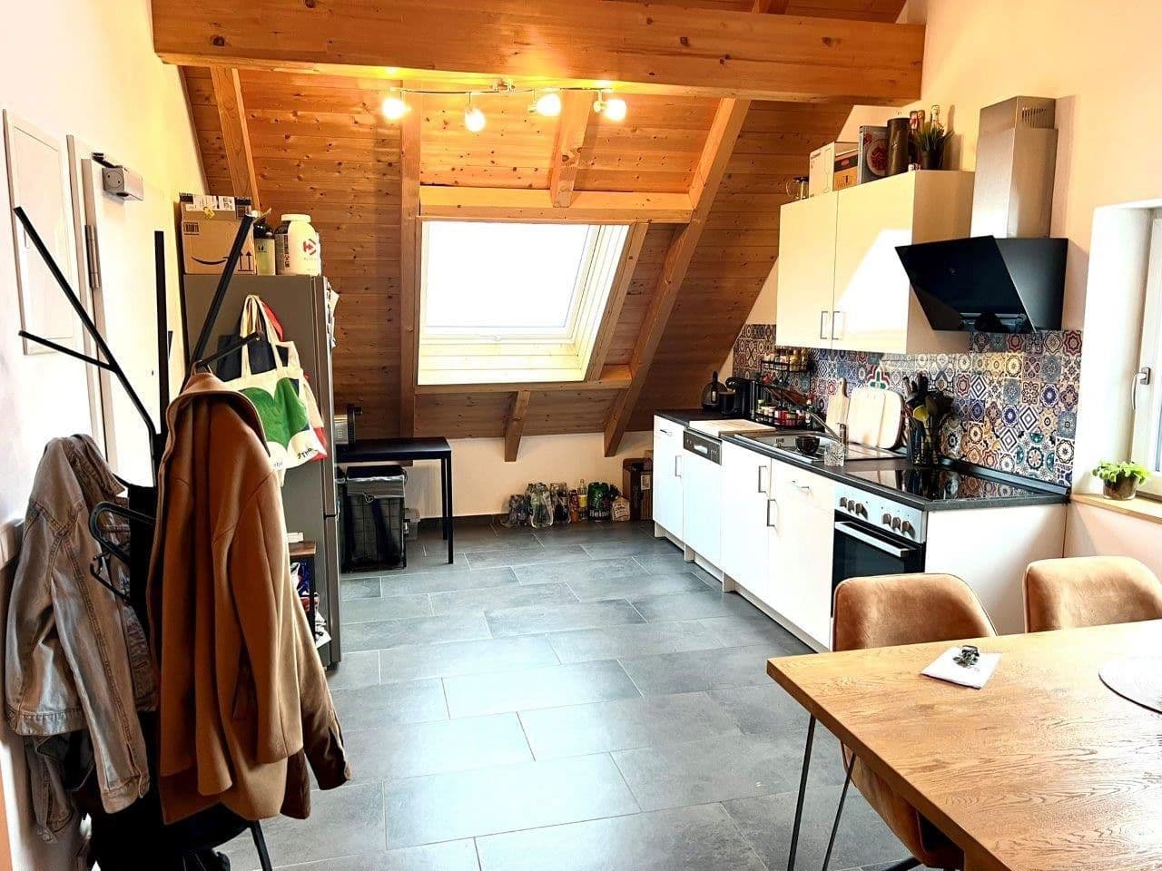 Prenájom bytu 2-izbový 66 m², Taufkirchen Vils, Bavorsko Prenájom bytu 2-izbový 66 m², Taufkirchen Vils, Bavorsko