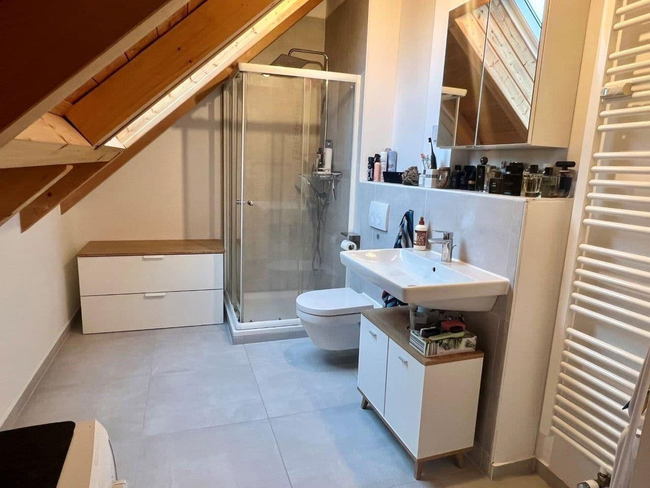 Prenájom bytu 2-izbový 66 m², Taufkirchen Vils, Bavorsko Prenájom bytu 2-izbový 66 m², Taufkirchen Vils, Bavorsko