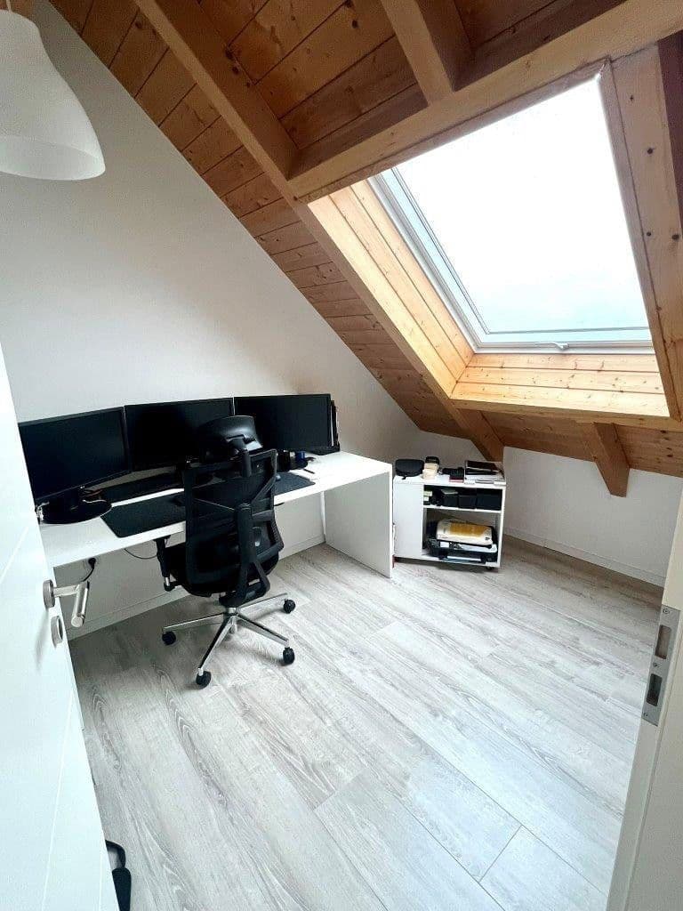 Prenájom bytu 2-izbový 66 m², Taufkirchen Vils, Bavorsko Prenájom bytu 2-izbový 66 m², Taufkirchen Vils, Bavorsko