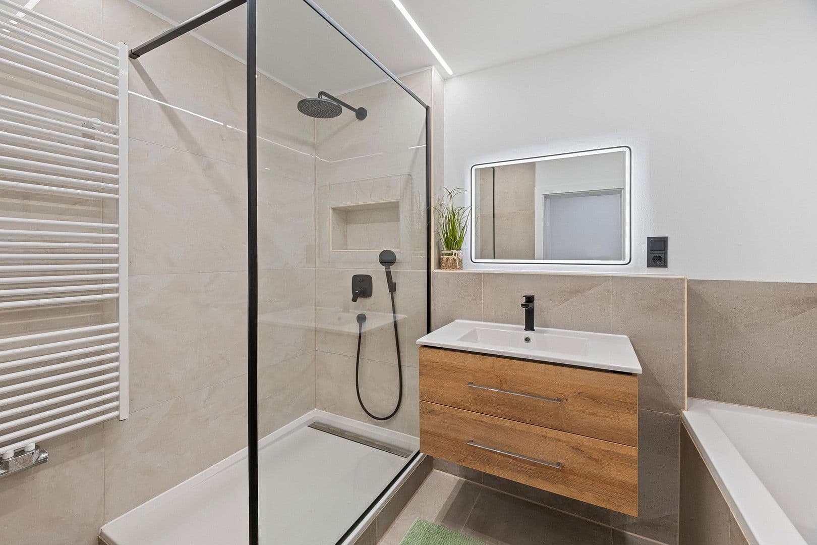 Predaj bytu 4-izbový 112 m², Grabenstr. 2, Hemsbach, Bádensko-Wurttembersko Predaj bytu 4-izbový 112 m², Grabenstr. 2, Hemsbach, Bádensko-Wurttembersko