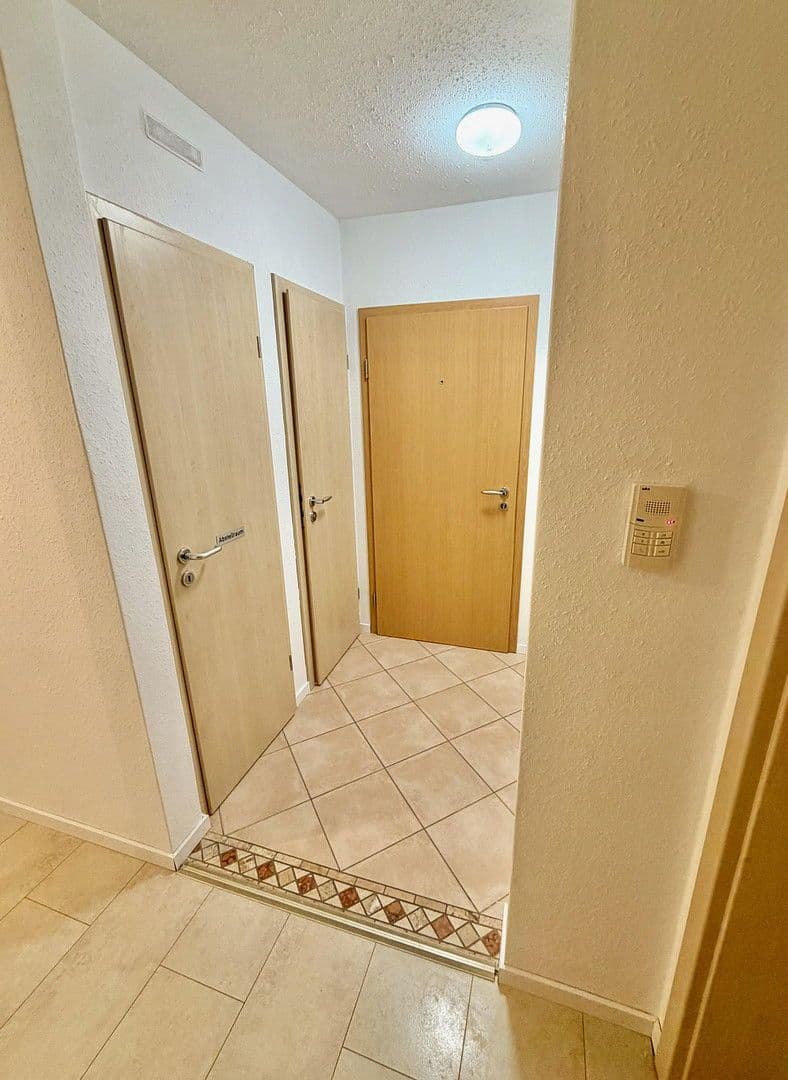 Prenájom bytu 4-izbový 91 m², Falkenhöhe 2, Gummersbach, Severné Porýnie - Westfálsko Prenájom bytu 4-izbový 91 m², Falkenhöhe 2, Gummersbach, Severné Porýnie - Westfálsko