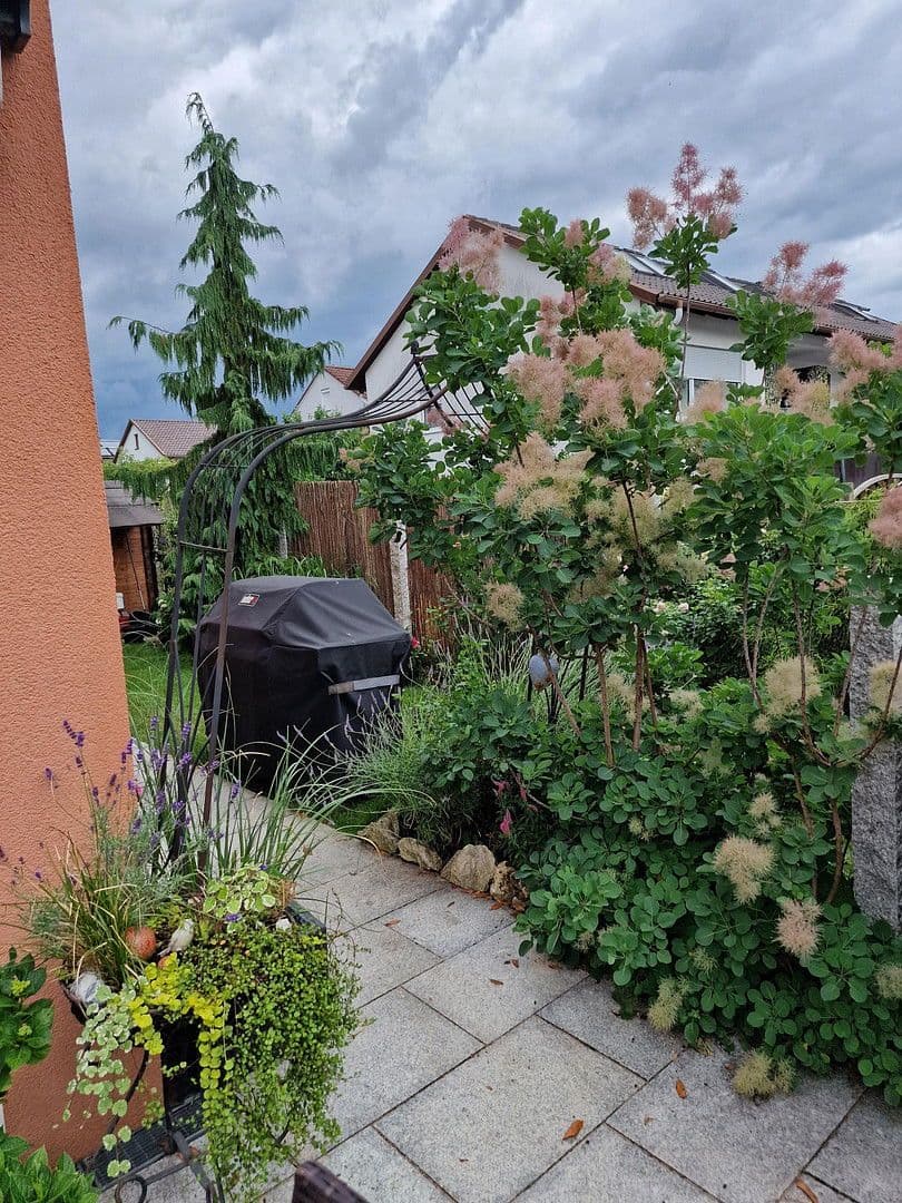 Predaj domu 142 m², pozemek 243 m², Germering, Bavorsko Predaj domu 142 m², pozemek 243 m², Germering, Bavorsko