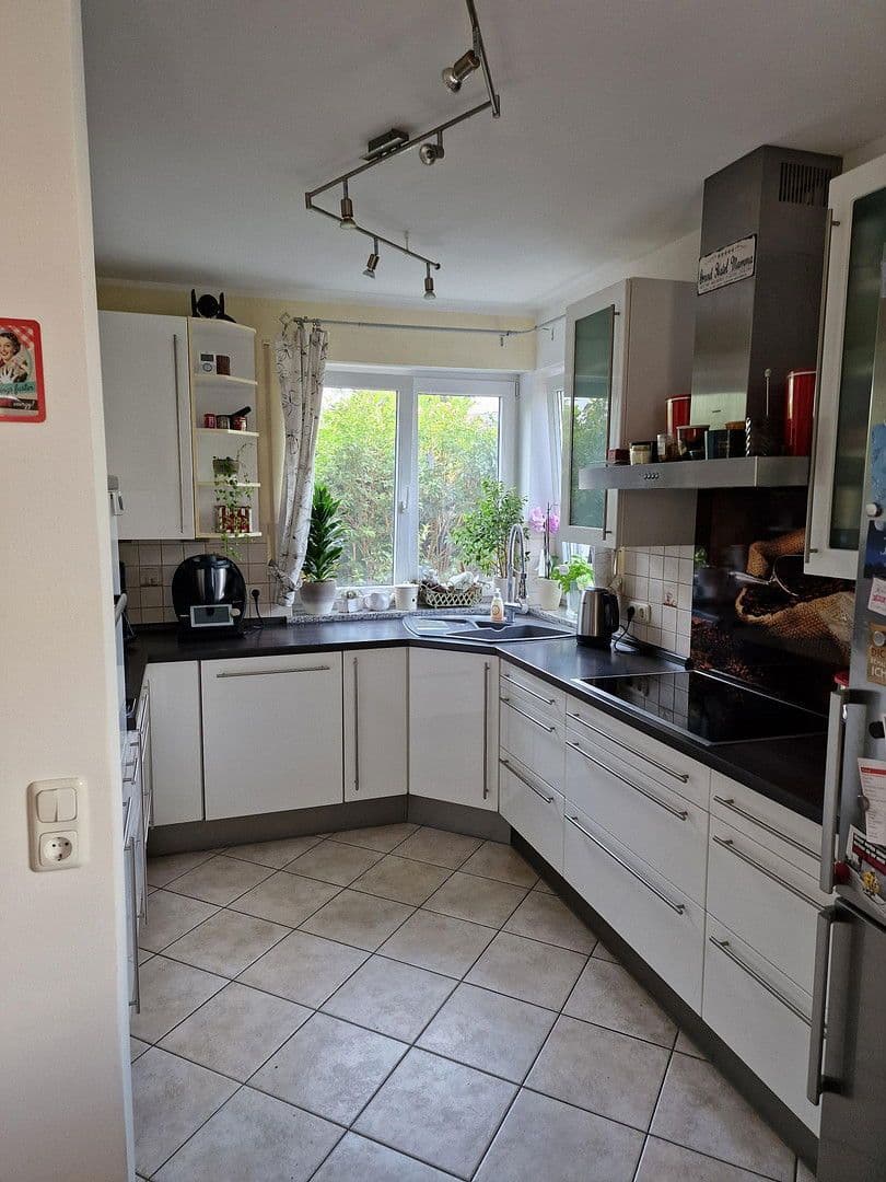 Predaj domu 142 m², pozemek 243 m², Germering, Bavorsko Predaj domu 142 m², pozemek 243 m², Germering, Bavorsko