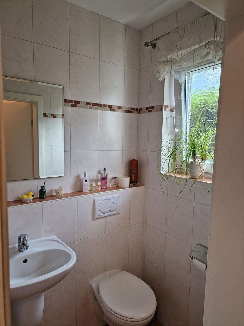 Predaj domu 142 m², pozemek 243 m², Germering, Bavorsko Predaj domu 142 m², pozemek 243 m², Germering, Bavorsko