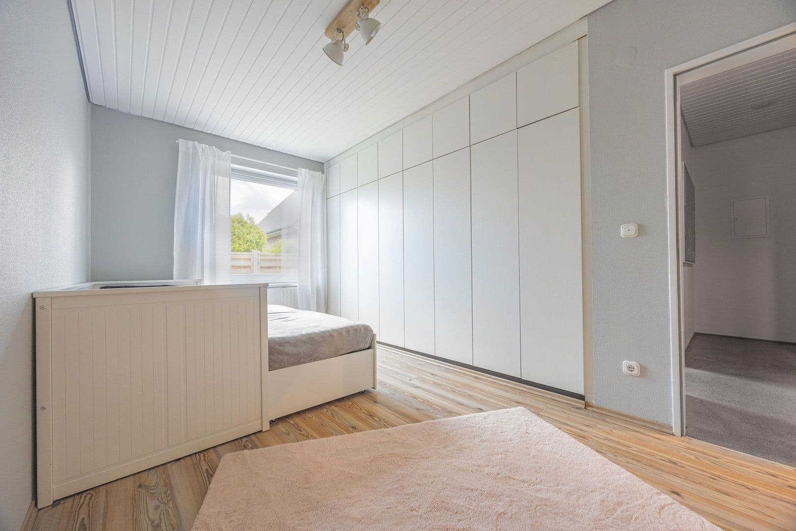 Predaj domu 122 m², pozemek 1.092 m², Seevetal, Dolné Sasko Predaj domu 122 m², pozemek 1.092 m², Seevetal, Dolné Sasko