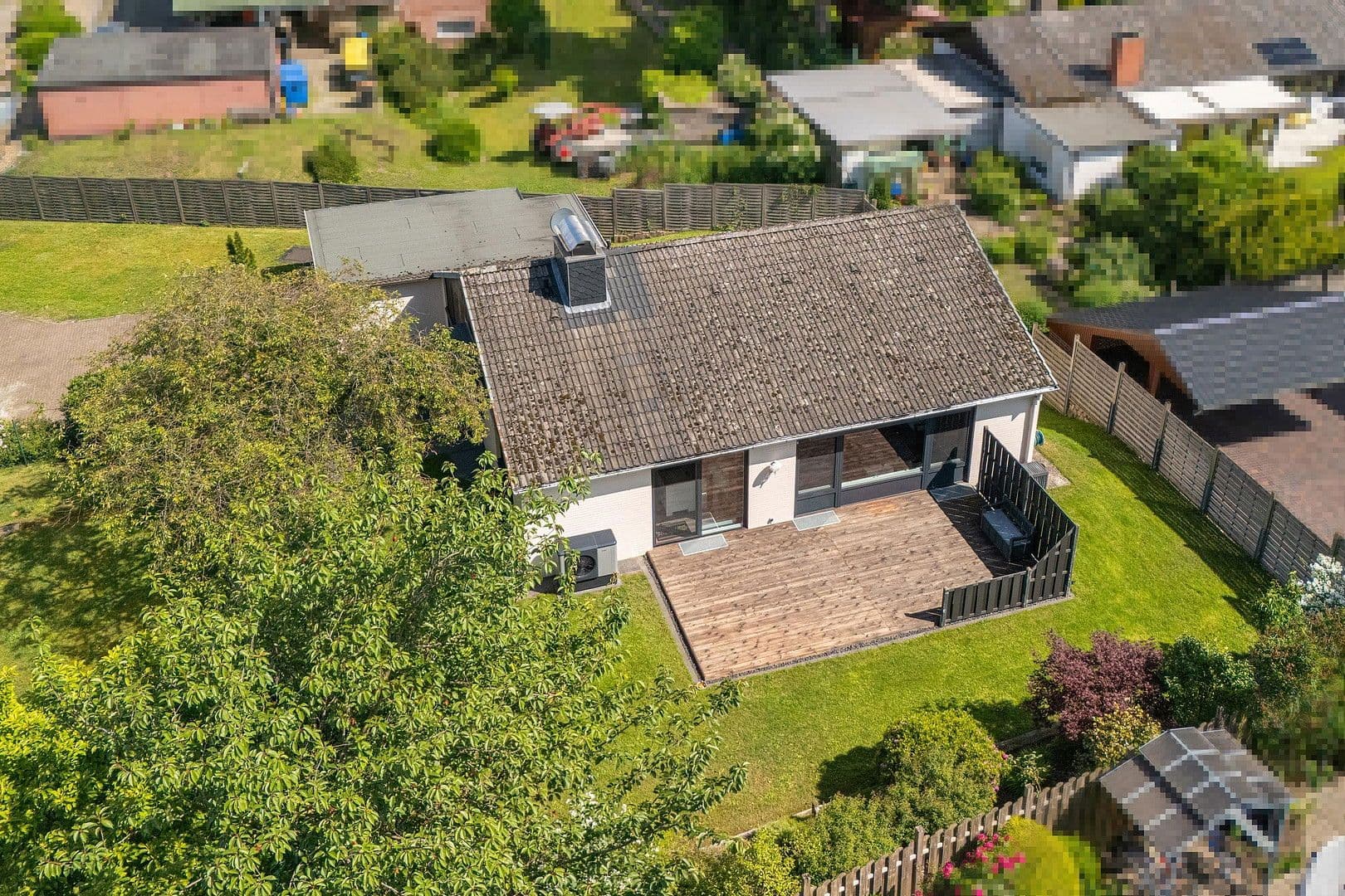 Predaj domu 122 m², pozemek 1.092 m², Seevetal, Dolné Sasko Predaj domu 122 m², pozemek 1.092 m², Seevetal, Dolné Sasko