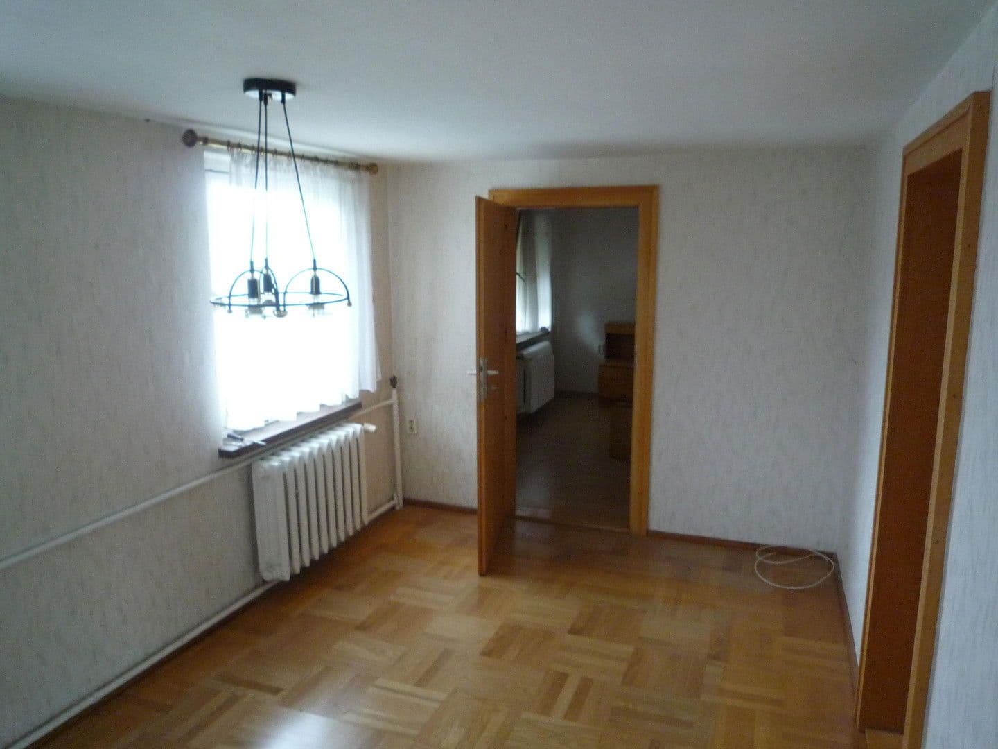 Predaj domu 69 m², pozemek 800 m², Stadtrandsiedlung 43, Bischofswerda, Sasko Predaj domu 69 m², pozemek 800 m², Stadtrandsiedlung 43, Bischofswerda, Sasko