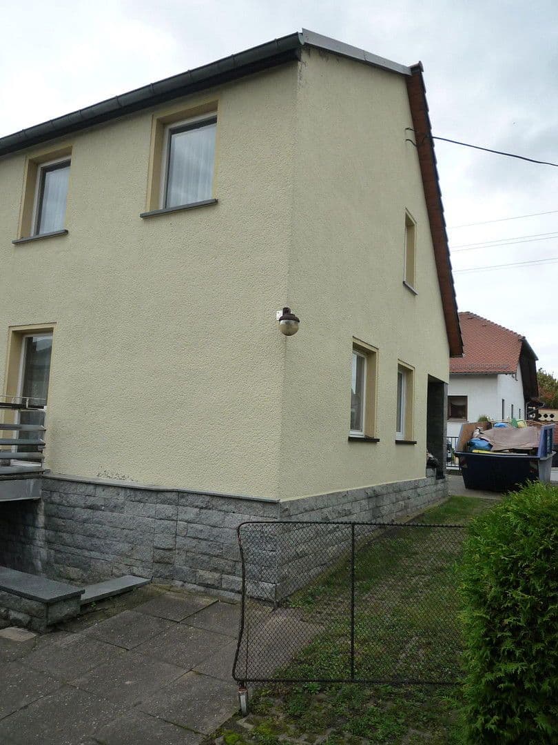 Predaj domu 69 m², pozemek 800 m², Stadtrandsiedlung 43, Bischofswerda, Sasko Predaj domu 69 m², pozemek 800 m², Stadtrandsiedlung 43, Bischofswerda, Sasko