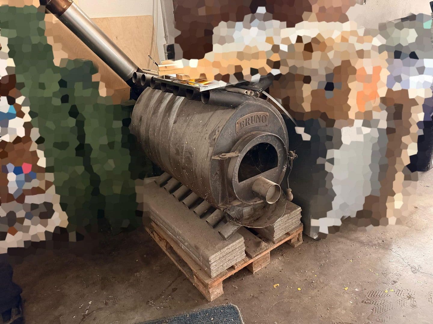 Prenájom nebytového priestoru 806 m², Wolpertshausen, Bádensko-Wurttembersko Prenájom nebytového priestoru 806 m², Wolpertshausen, Bádensko-Wurttembersko