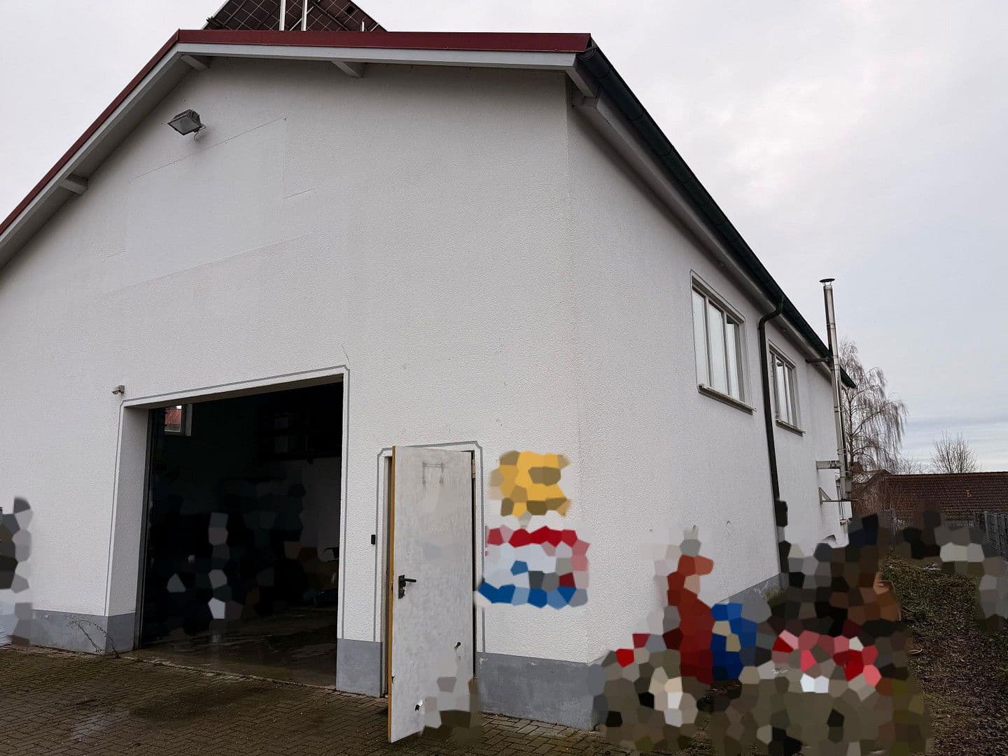 Prenájom nebytového priestoru 806 m², Wolpertshausen, Bádensko-Wurttembersko Prenájom nebytového priestoru 806 m², Wolpertshausen, Bádensko-Wurttembersko