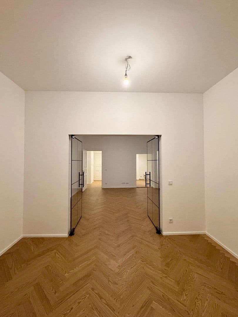 Predaj bytu 2-izbový 50 m², Graefestr. 78, Berlin, Berlín Predaj bytu 2-izbový 50 m², Graefestr. 78, Berlin, Berlín