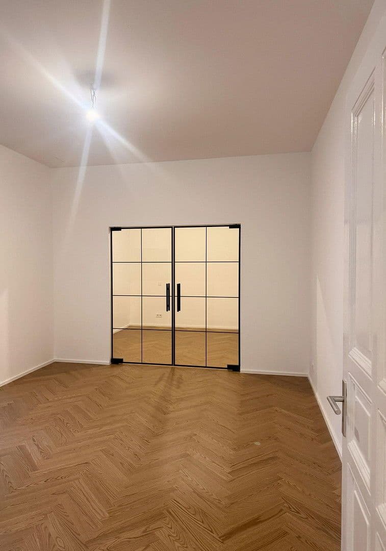 Predaj bytu 2-izbový 50 m², Graefestr. 78, Berlin, Berlín Predaj bytu 2-izbový 50 m², Graefestr. 78, Berlin, Berlín
