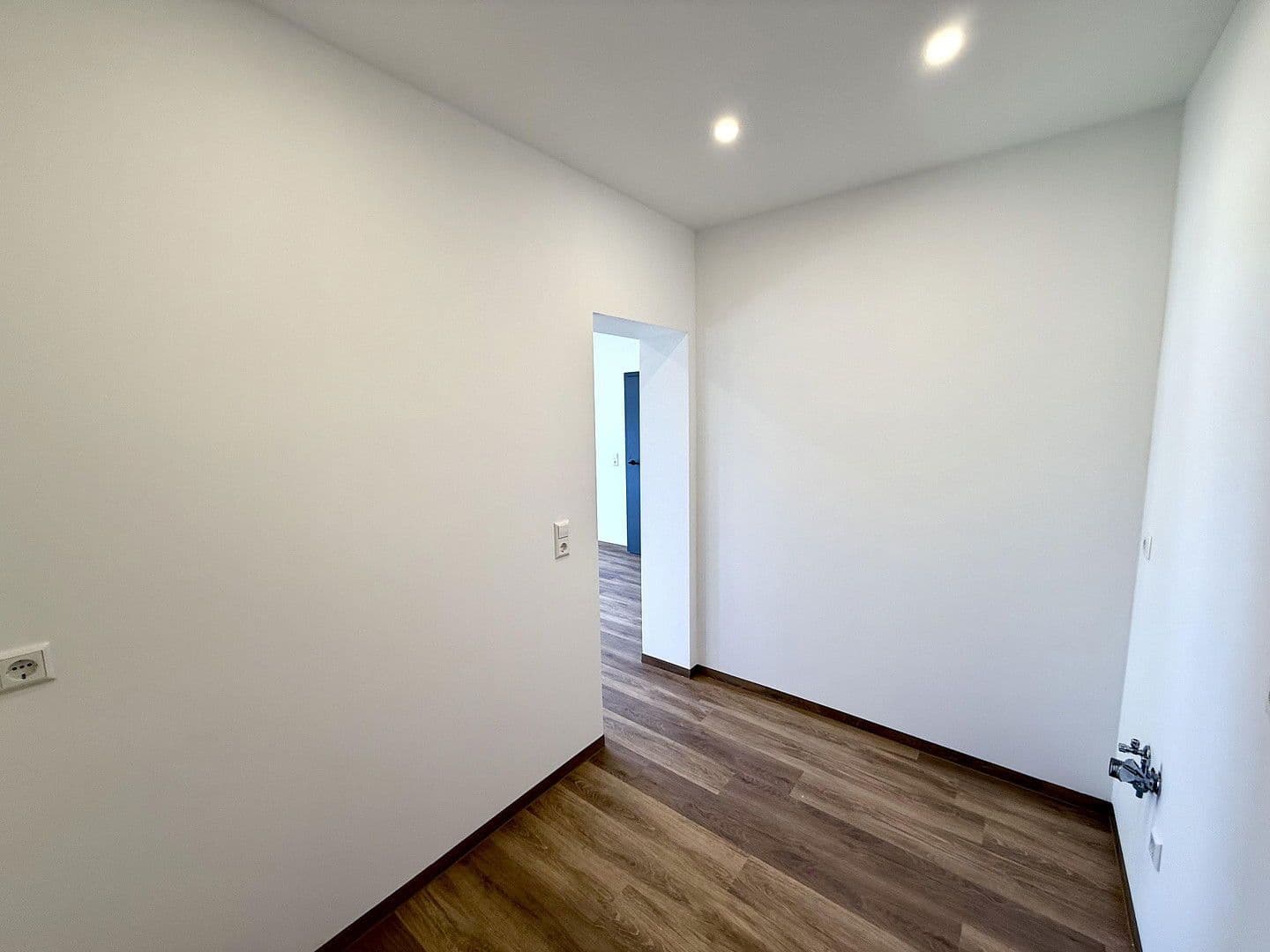 Prenájom bytu 2-izbový 53 m², Schäferstraße 1, Waldenburg, Sasko Prenájom bytu 2-izbový 53 m², Schäferstraße 1, Waldenburg, Sasko