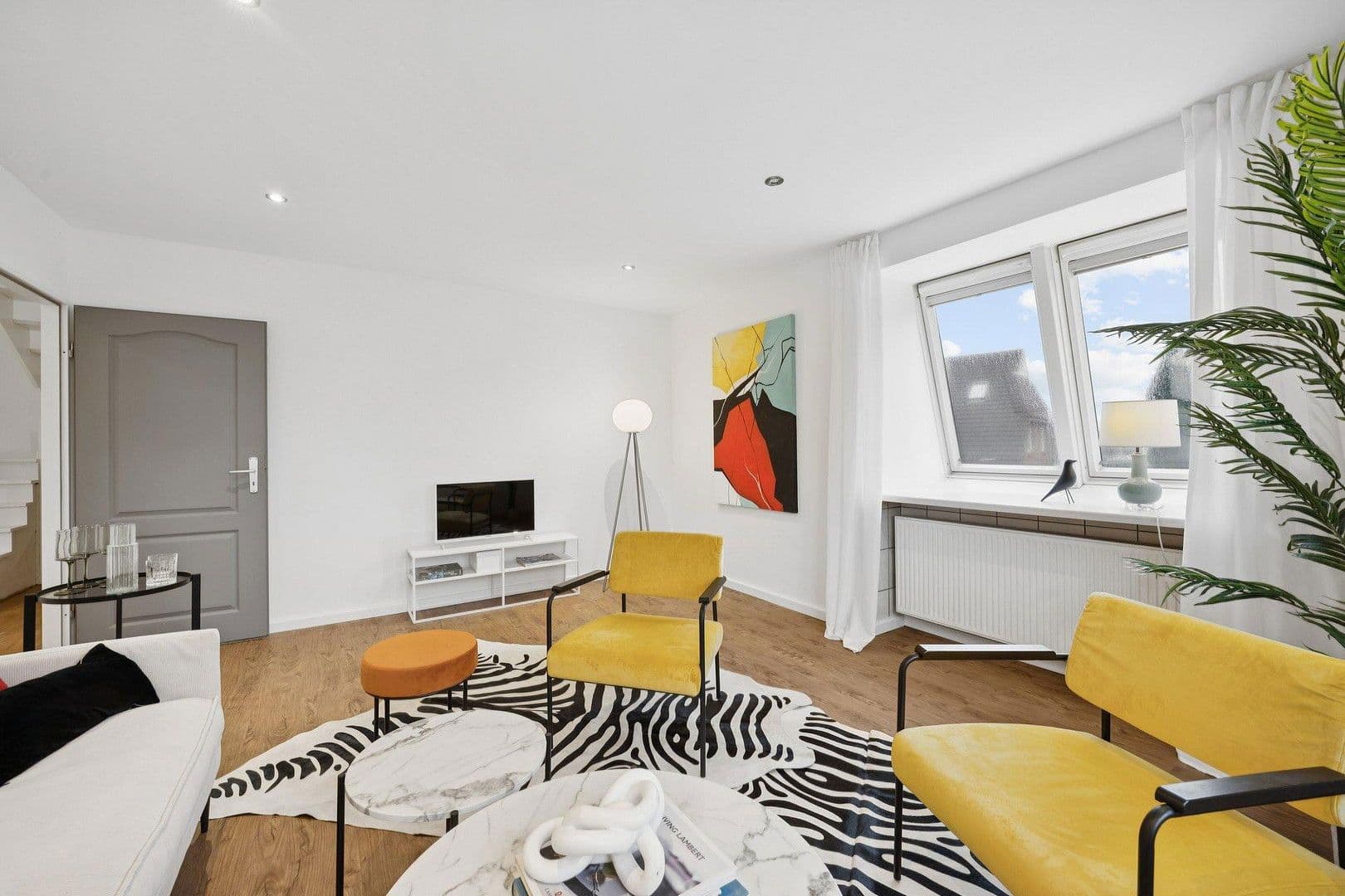 Predaj domu 200 m², pozemek 370 m², Pinneberg, Šlezvicko-Holštajnsko Predaj domu 200 m², pozemek 370 m², Pinneberg, Šlezvicko-Holštajnsko