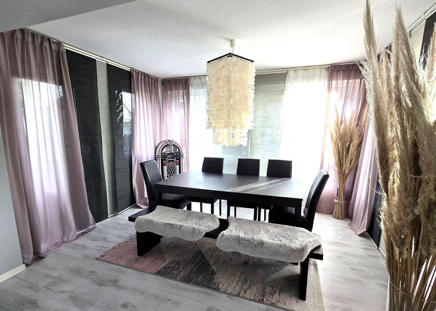 Predaj domu 306 m², pozemek 345 m², Großostheim, Bavorsko Predaj domu 306 m², pozemek 345 m², Großostheim, Bavorsko