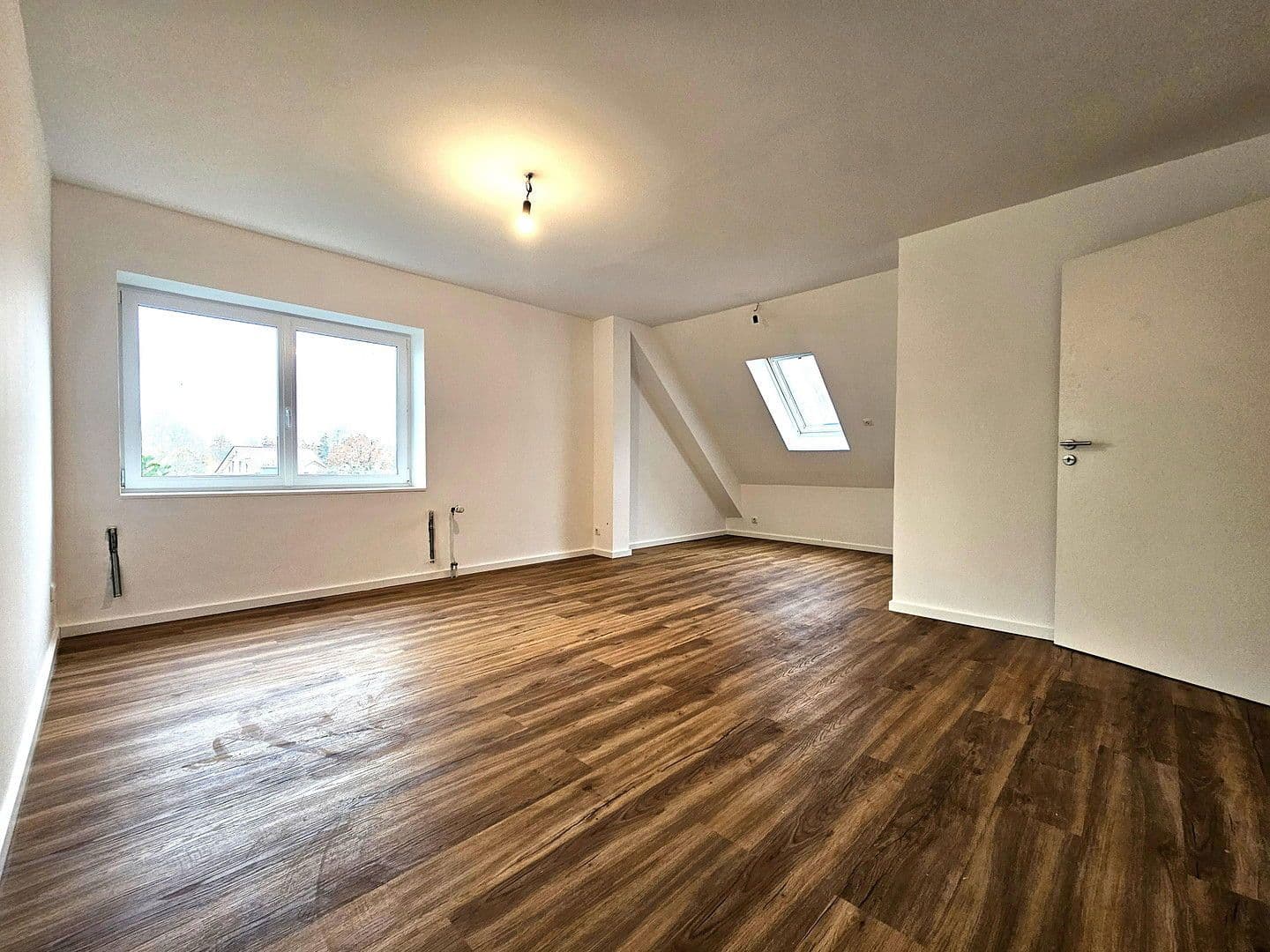 Predaj bytu 2-izbový 45 m², Pinneberg, Šlezvicko-Holštajnsko Predaj bytu 2-izbový 45 m², Pinneberg, Šlezvicko-Holštajnsko
