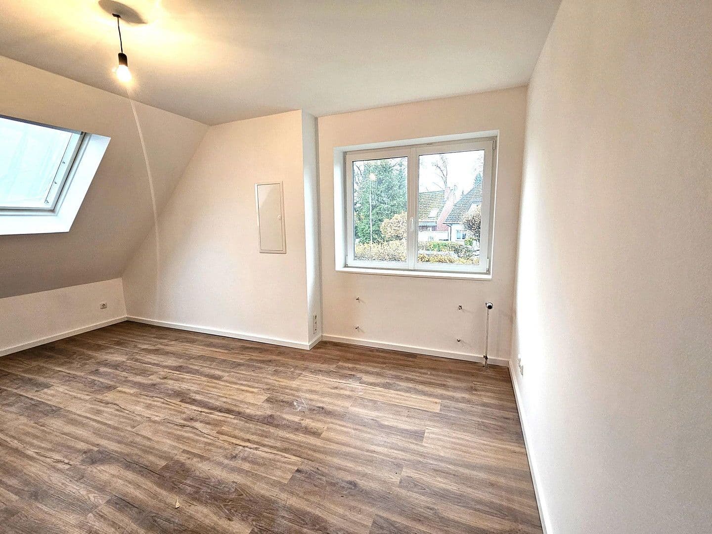 Predaj bytu 2-izbový 45 m², Pinneberg, Šlezvicko-Holštajnsko Predaj bytu 2-izbový 45 m², Pinneberg, Šlezvicko-Holštajnsko