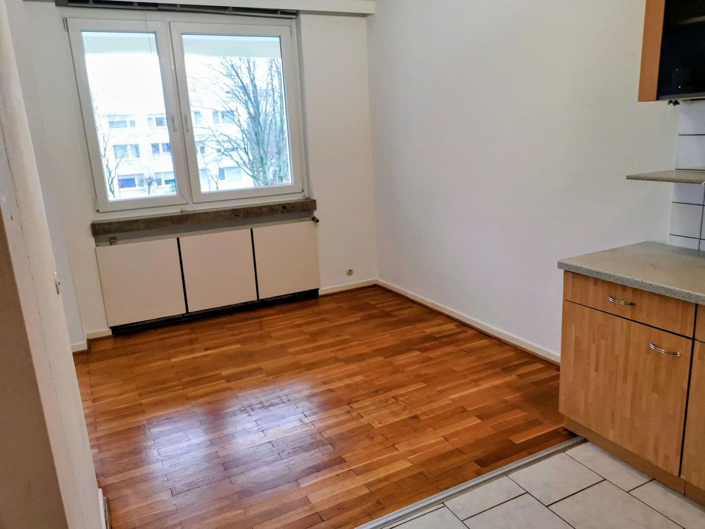 Predaj bytu 3-izbový 73 m², Bonn, Severné Porýnie - Westfálsko Predaj bytu 3-izbový 73 m², Bonn, Severné Porýnie - Westfálsko