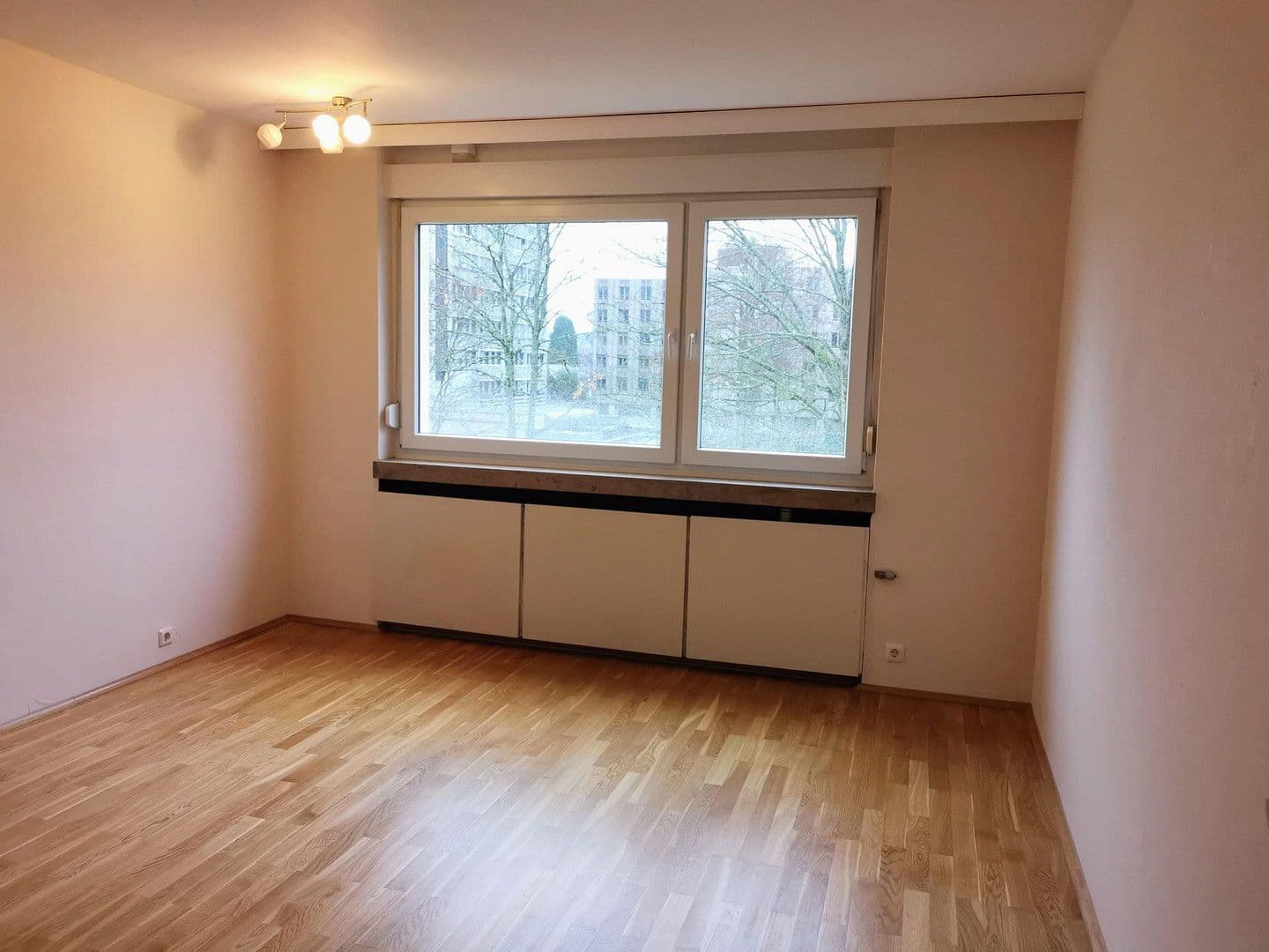 Predaj bytu 3-izbový 73 m², Bonn, Severné Porýnie - Westfálsko Predaj bytu 3-izbový 73 m², Bonn, Severné Porýnie - Westfálsko