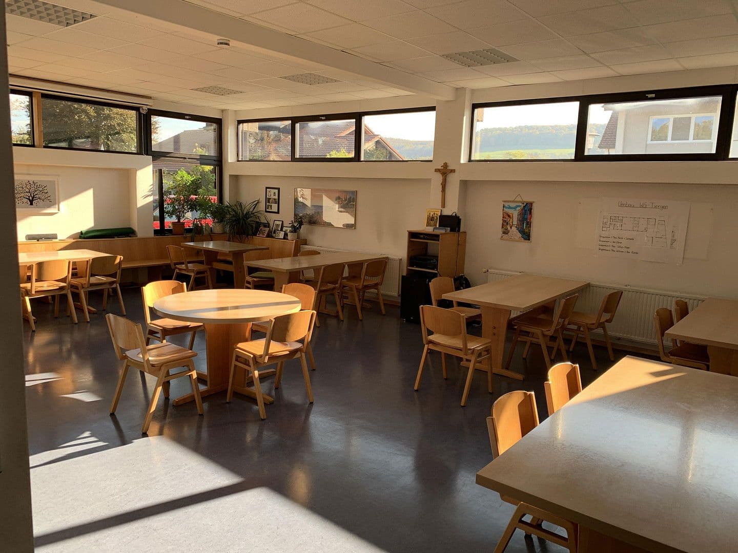 Prenájom nebytového priestoru 1.007 m², Waldstr 3, Lauchringen, Bádensko-Wurttembersko Prenájom nebytového priestoru 1.007 m², Waldstr 3, Lauchringen, Bádensko-Wurttembersko