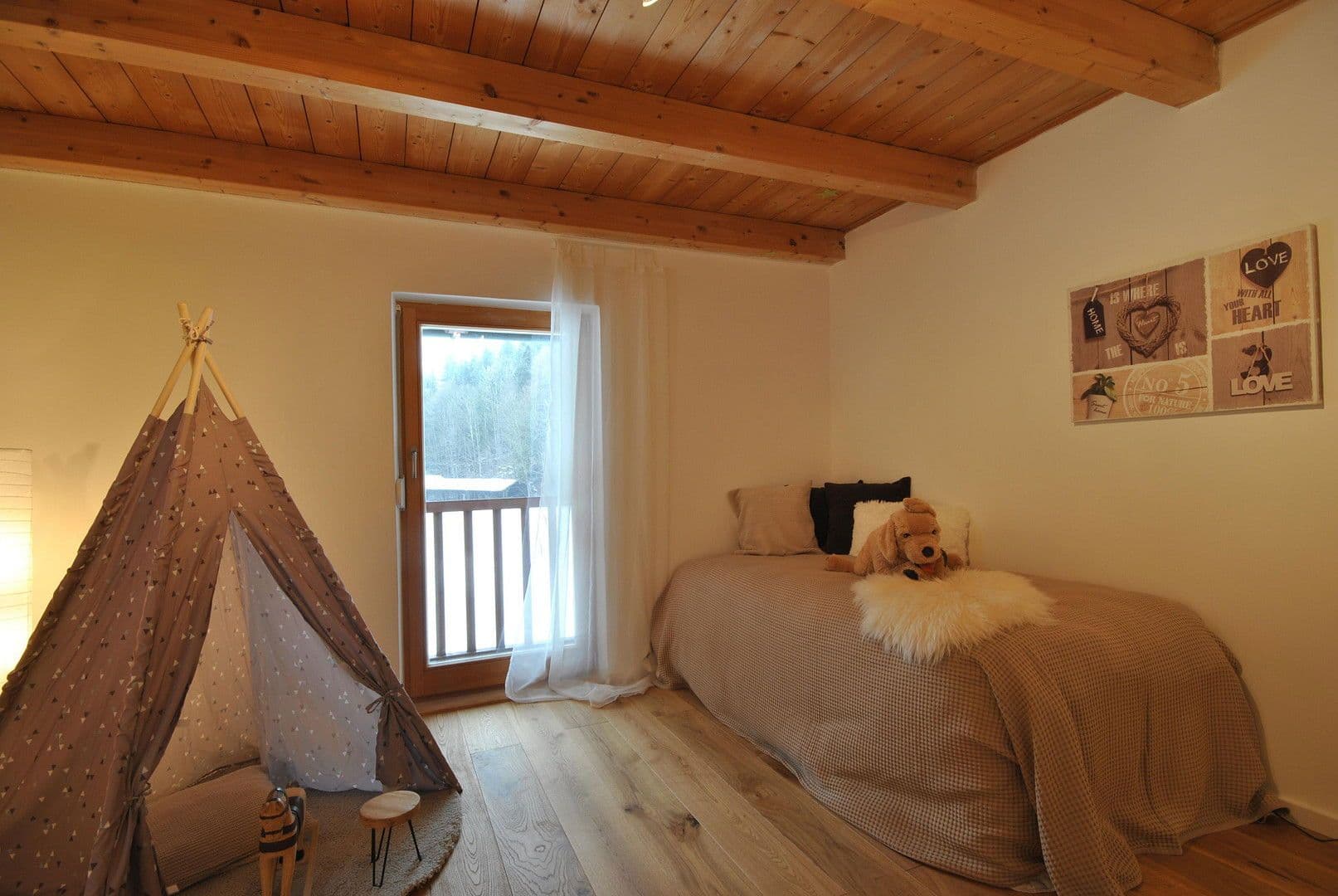 Predaj domu 180 m², pozemek 590 m², Fischbachau, Bavorsko Predaj domu 180 m², pozemek 590 m², Fischbachau, Bavorsko