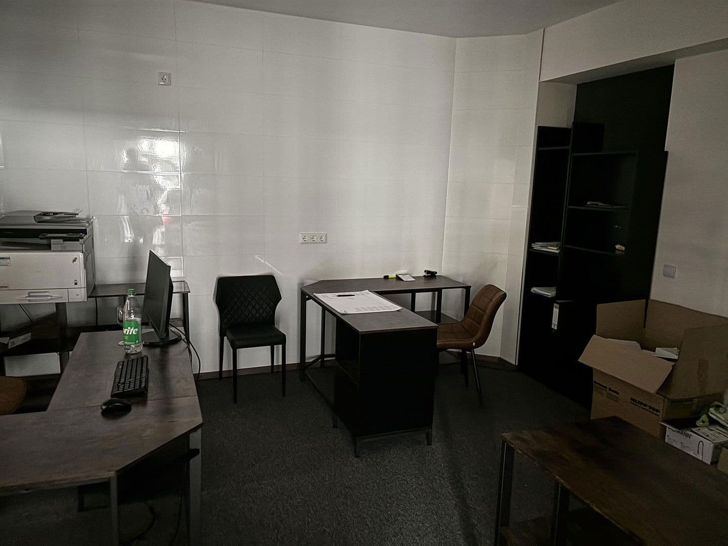 Prenájom nebytového priestoru 834 m², Landsberger Straße 452, München, Bavorsko Prenájom nebytového priestoru 834 m², Landsberger Straße 452, München, Bavorsko