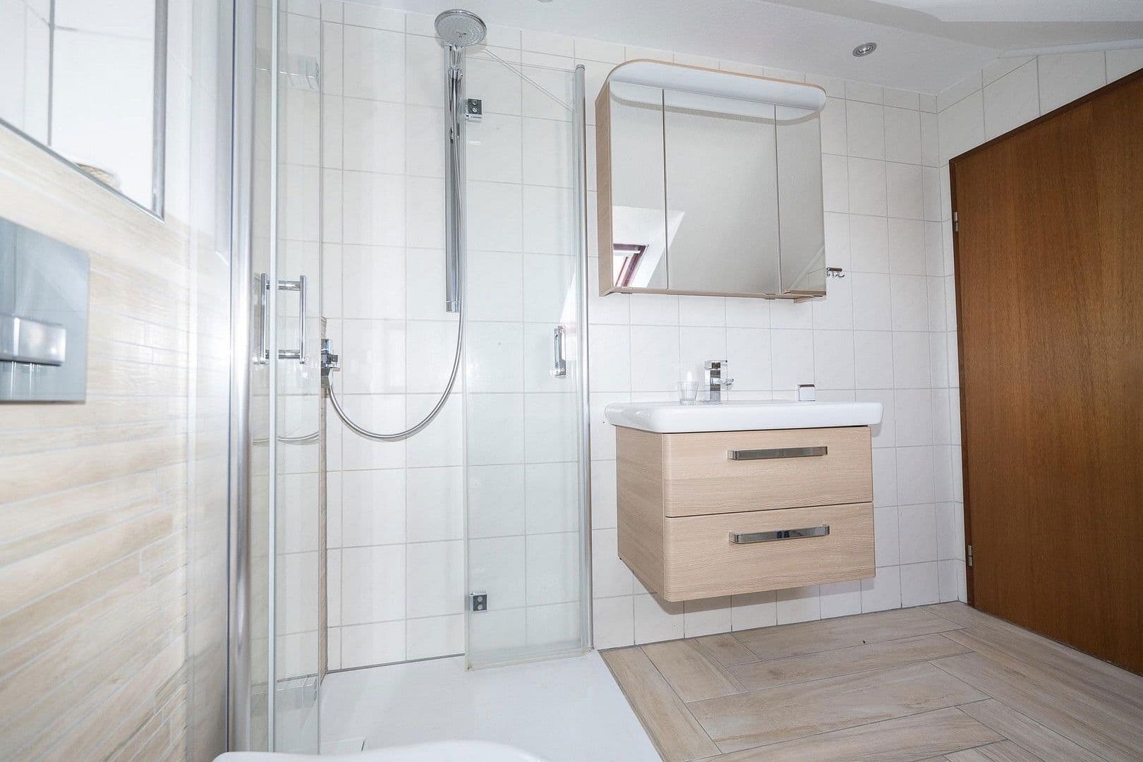 Prenájom domu 182 m², pozemek 257 m², Rodenbach, Hesensko Prenájom domu 182 m², pozemek 257 m², Rodenbach, Hesensko