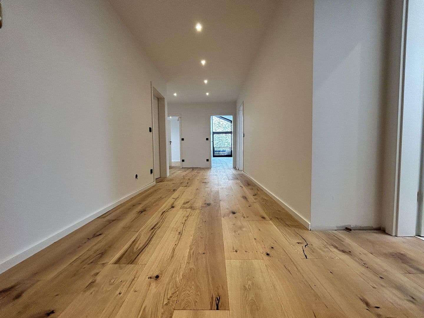 Predaj bytu 4-izbový 160 m², Lärchenweg 21, Bad Endorf, Bavorsko Predaj bytu 4-izbový 160 m², Lärchenweg 21, Bad Endorf, Bavorsko