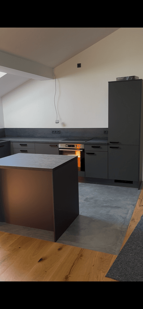 Predaj bytu 4-izbový 160 m², Lärchenweg 21, Bad Endorf, Bavorsko Predaj bytu 4-izbový 160 m², Lärchenweg 21, Bad Endorf, Bavorsko