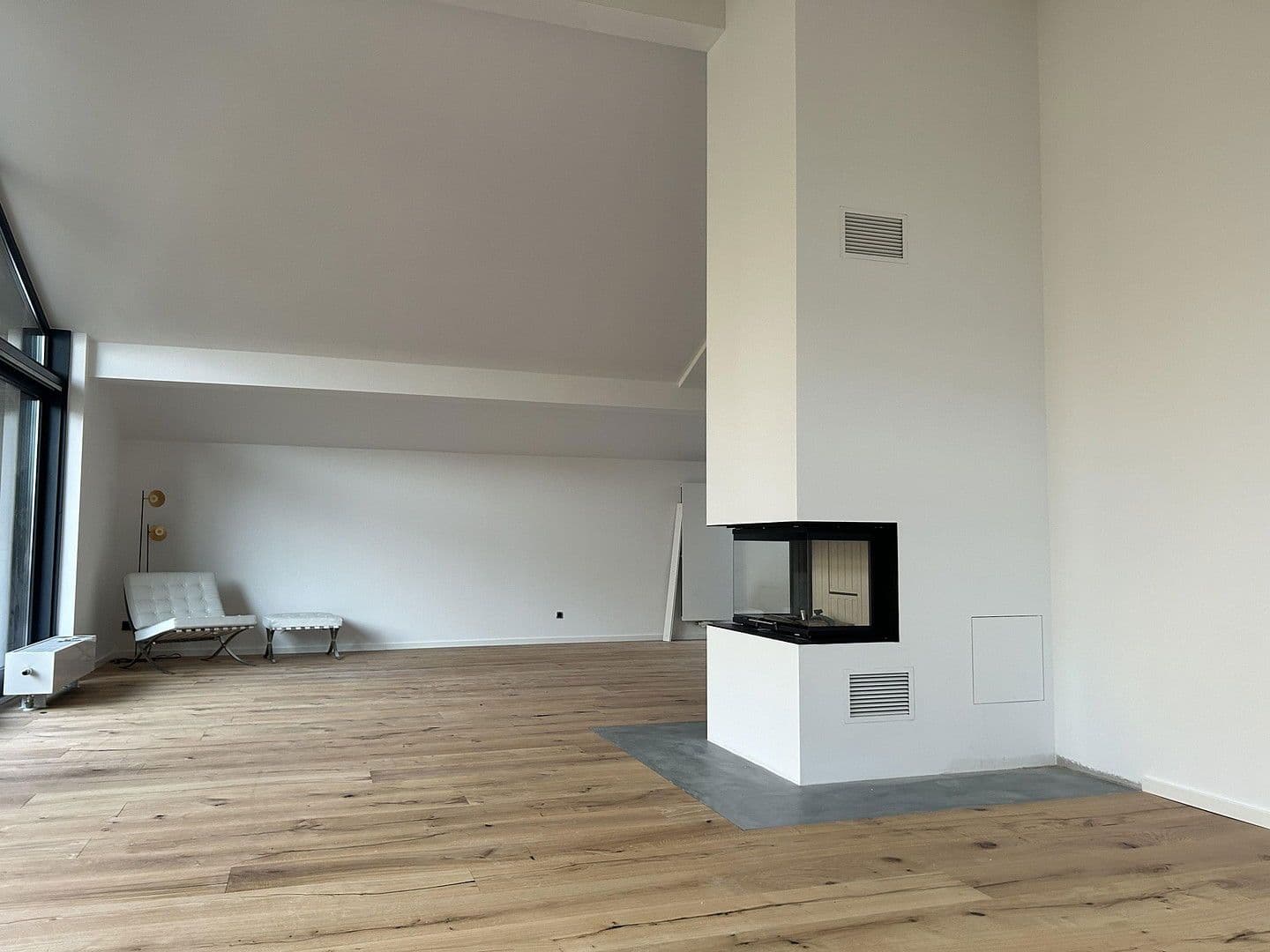 Predaj bytu 4-izbový 160 m², Lärchenweg 21, Bad Endorf, Bavorsko Predaj bytu 4-izbový 160 m², Lärchenweg 21, Bad Endorf, Bavorsko