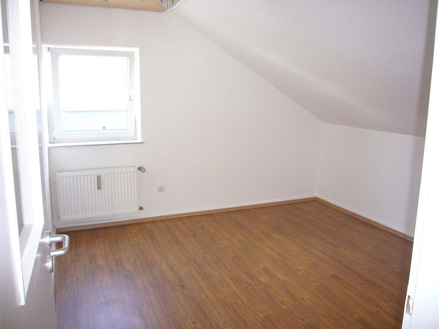 Prenájom bytu 3-izbový 70 m², Hauptstraß 56, Monschau, Severné Porýnie - Westfálsko Prenájom bytu 3-izbový 70 m², Hauptstraß 56, Monschau, Severné Porýnie - Westfálsko