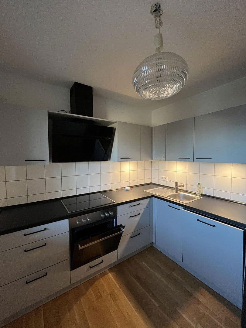 Predaj bytu 6-izbový 165 m², Münchener Straße 113, Ingolstadt, Bavorsko Predaj bytu 6-izbový 165 m², Münchener Straße 113, Ingolstadt, Bavorsko