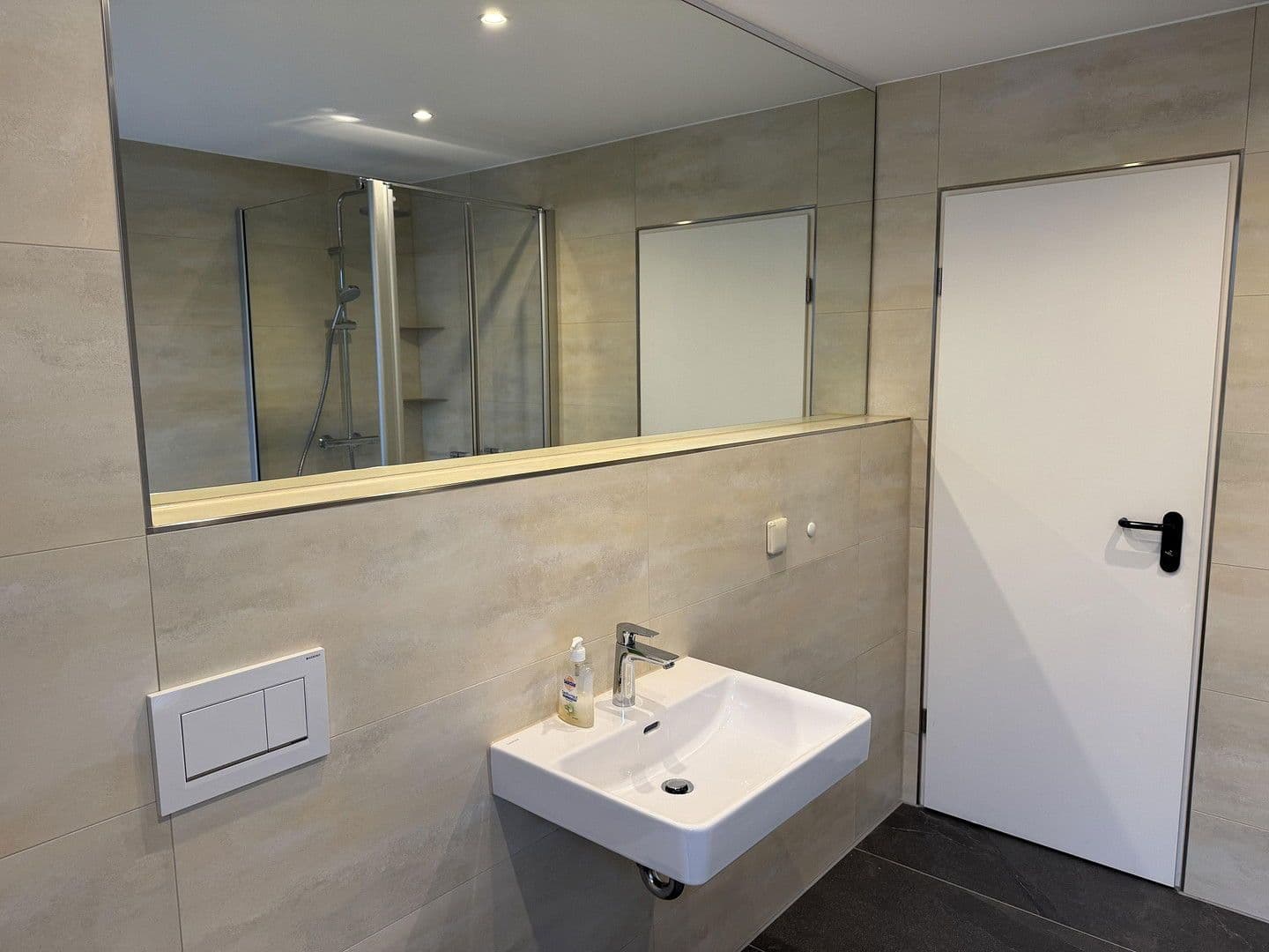 Prenájom bytu 3-izbový 98 m², Merseburger Str. 4c, Lützen, Sasko-Anhaltsko Prenájom bytu 3-izbový 98 m², Merseburger Str. 4c, Lützen, Sasko-Anhaltsko