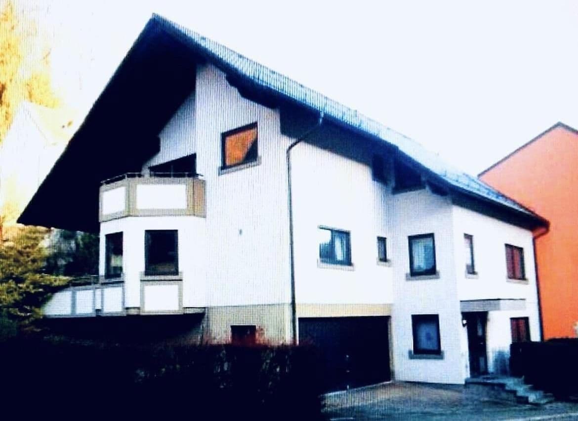 Prenájom bytu 2-izbový 50 m², Pforzheim, Bádensko-Wurttembersko Prenájom bytu 2-izbový 50 m², Pforzheim, Bádensko-Wurttembersko