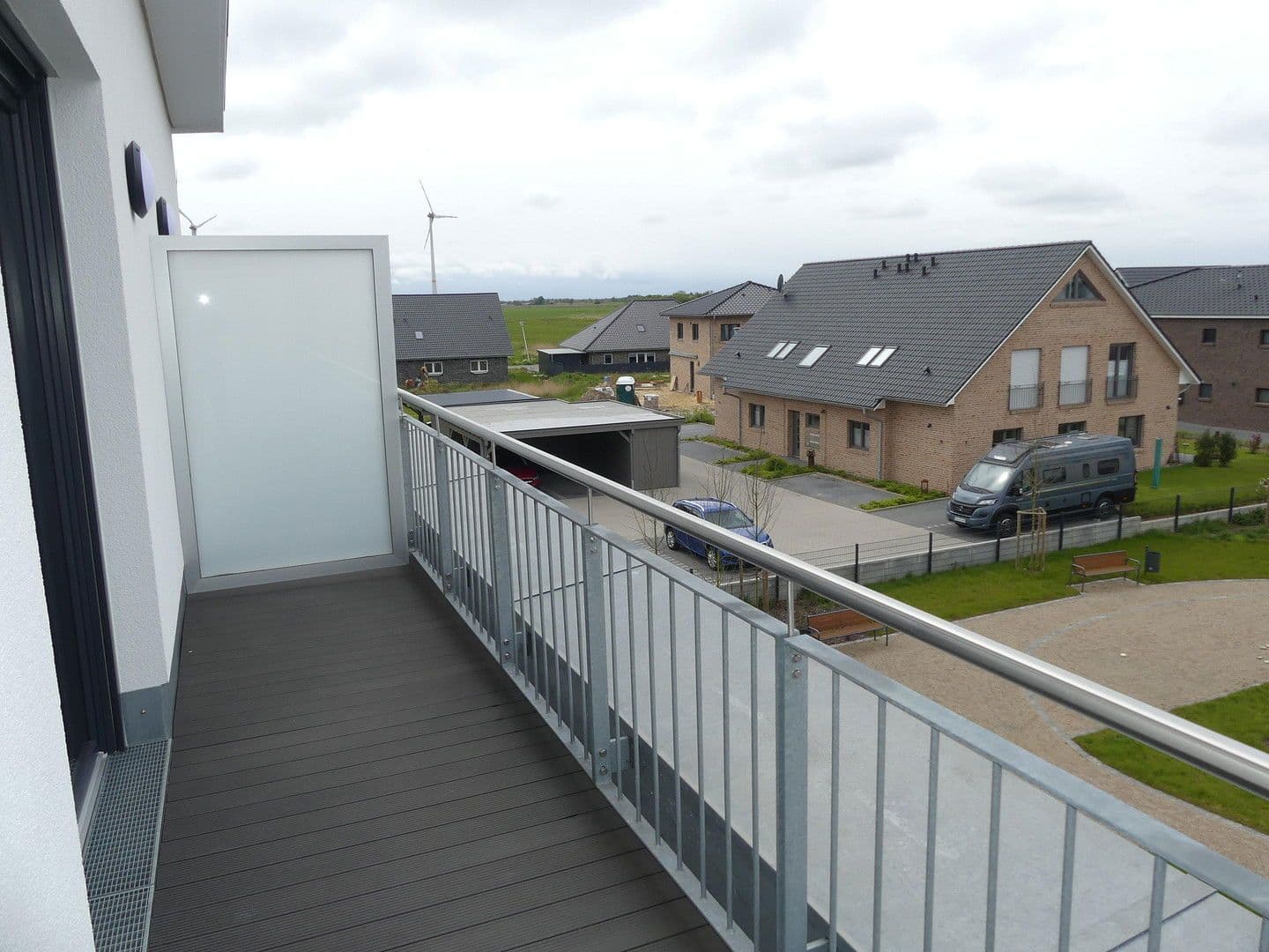 Prenájom domu 141 m², pozemek 238 m², Drochtersen, Dolné Sasko Prenájom domu 141 m², pozemek 238 m², Drochtersen, Dolné Sasko