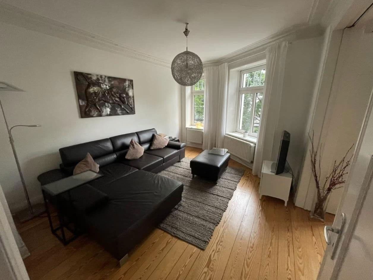 Prenájom bytu 3-izbový 70 m², Hamburg-Nord, Hamburg Prenájom bytu 3-izbový 70 m², Hamburg-Nord, Hamburg