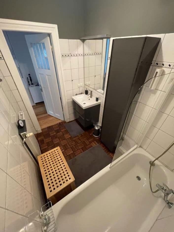 Prenájom bytu 3-izbový 70 m², Hamburg-Nord, Hamburg Prenájom bytu 3-izbový 70 m², Hamburg-Nord, Hamburg