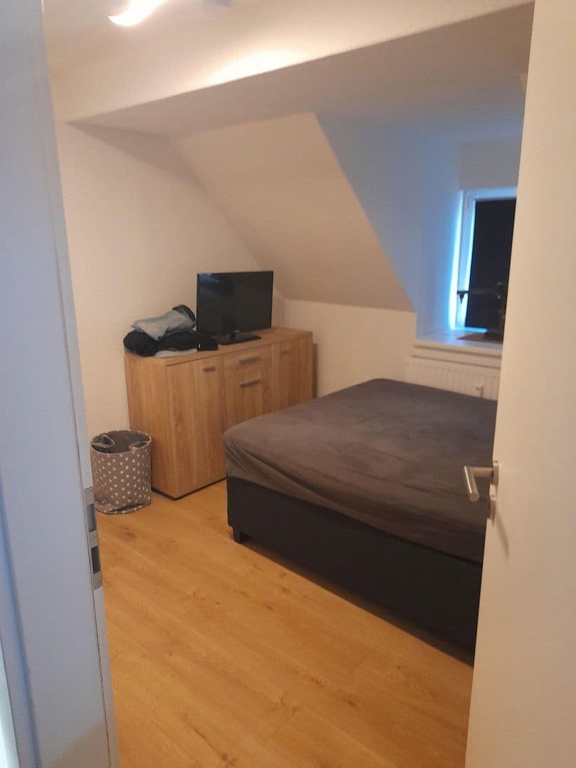 Prenájom bytu 3-izbový 65 m², Drochtersen, Dolné Sasko Prenájom bytu 3-izbový 65 m², Drochtersen, Dolné Sasko