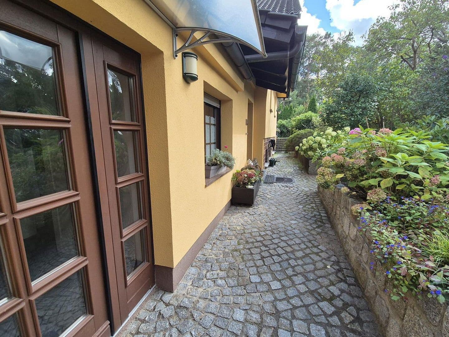 Predaj domu 144 m², pozemek 610 m², Zossen, Brandenbursko Predaj domu 144 m², pozemek 610 m², Zossen, Brandenbursko