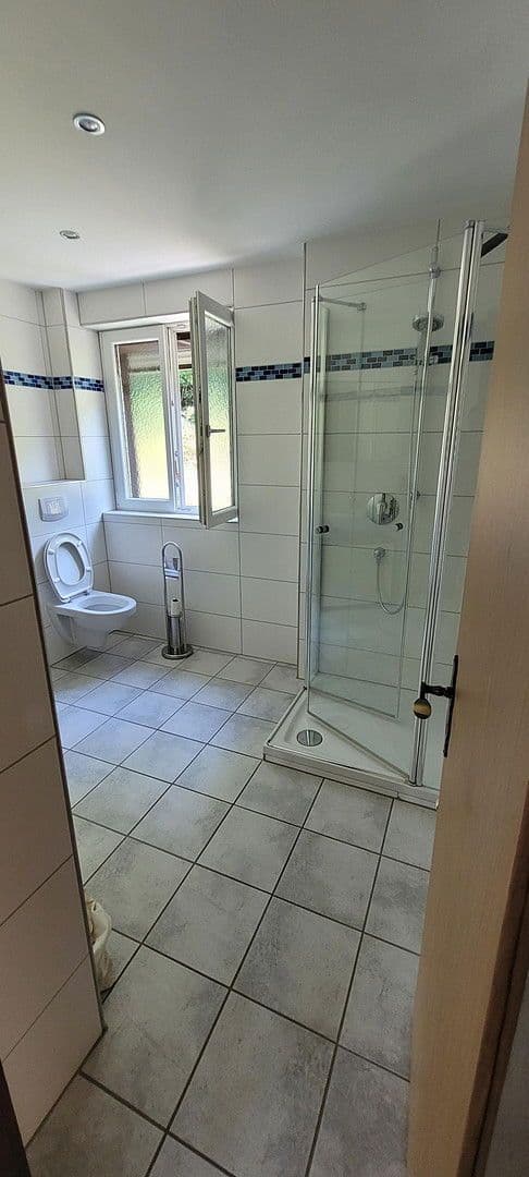 Predaj domu 94 m², pozemek 466 m², Gemünden am Main, Bavorsko Predaj domu 94 m², pozemek 466 m², Gemünden am Main, Bavorsko